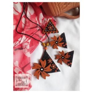 Midnight Jasmine ( neckpiece, earring, ring)