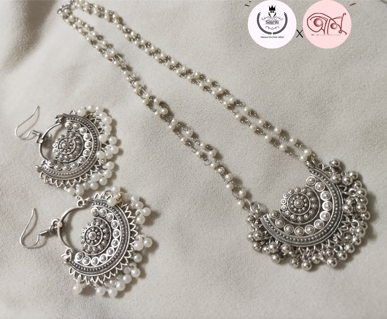 Silver Pearl Chained Choker Set