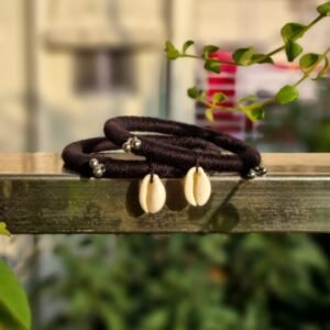 Handmade Thread-Cowrie Shell Bangle (Pair)