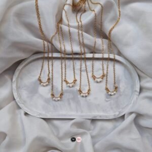 ''Archer'' neckpiece