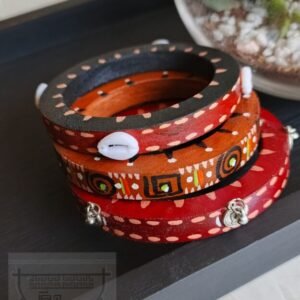 রঙিন চুড়ি