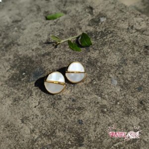 Moonline Studs (Golden)