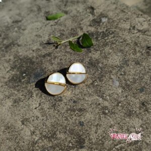 Moonline Studs (Golden)