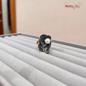 Navy Pearl Ring