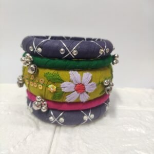 Embroidery Bangles Set